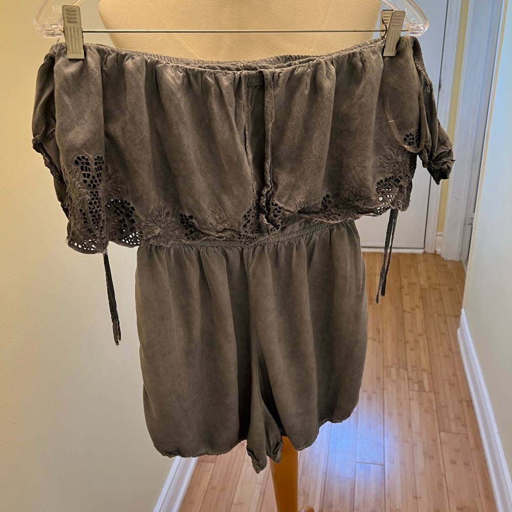 Blue/Grey Silky Romper - Picture 7 of 11